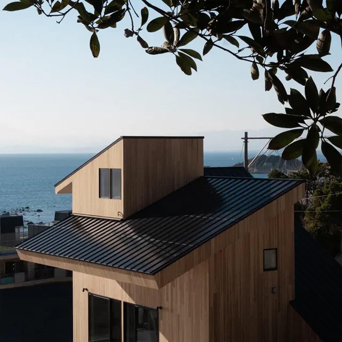 Roof–1に関するお問い合わせ