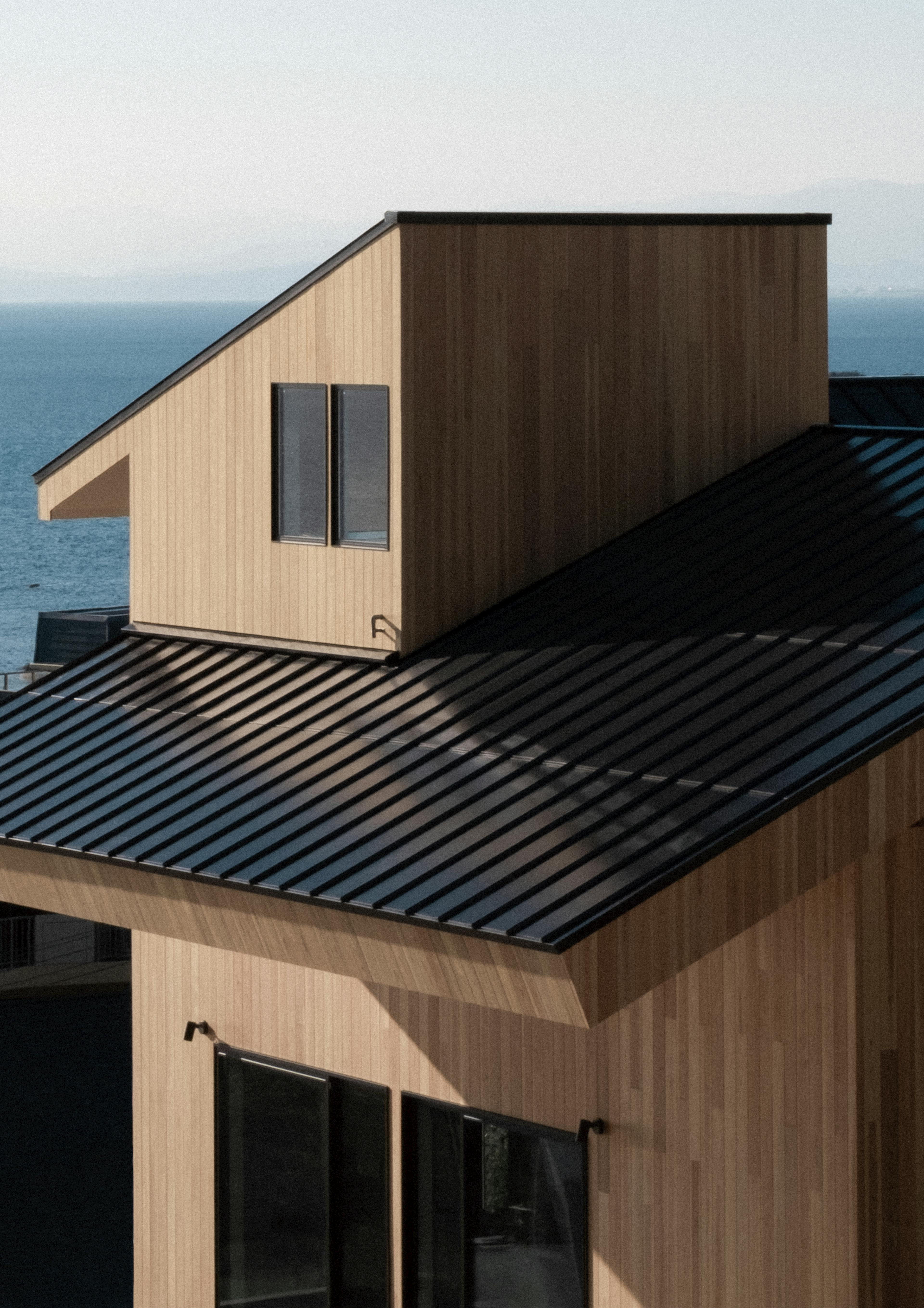 Roof-1 屋根一体型太陽光パネル 